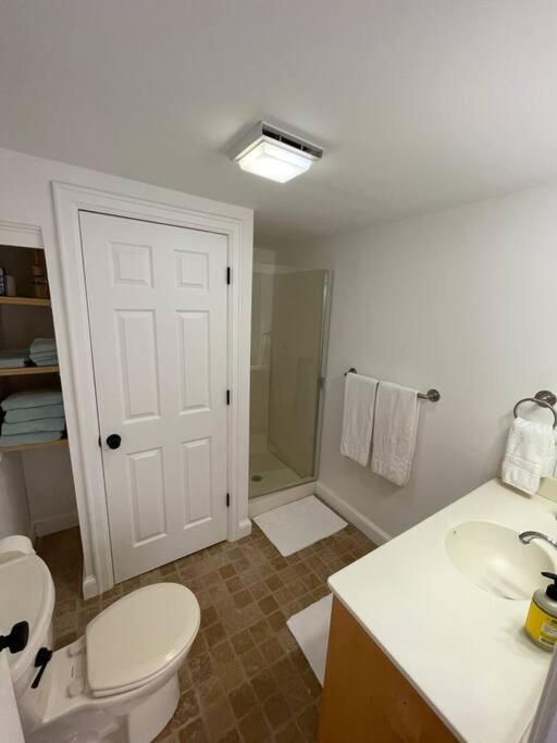 Updated Historic Water St 2 Bdr, 2 Bath Apartment. Eastport Экстерьер фото